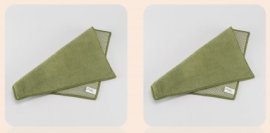 26/10.hét - Hétvégi akció - Dörzsi kendő (30*30) Olajzöld - 2 darab